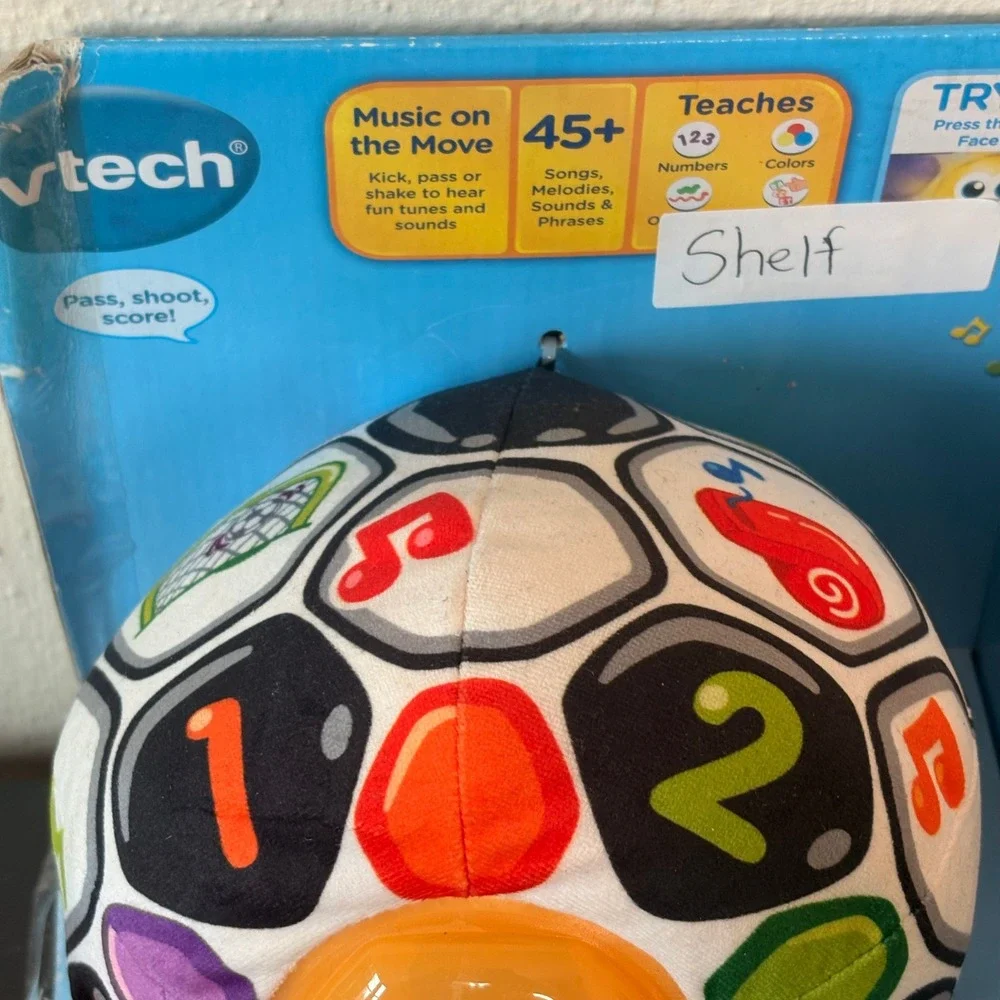 VTech Bright Lights Soccer Ball Kids OS Multicolor New Damaged Box Learning Toy